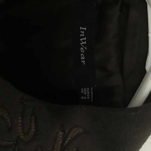 Brown Dress Coat with Embroidery - Picture 3 of 4